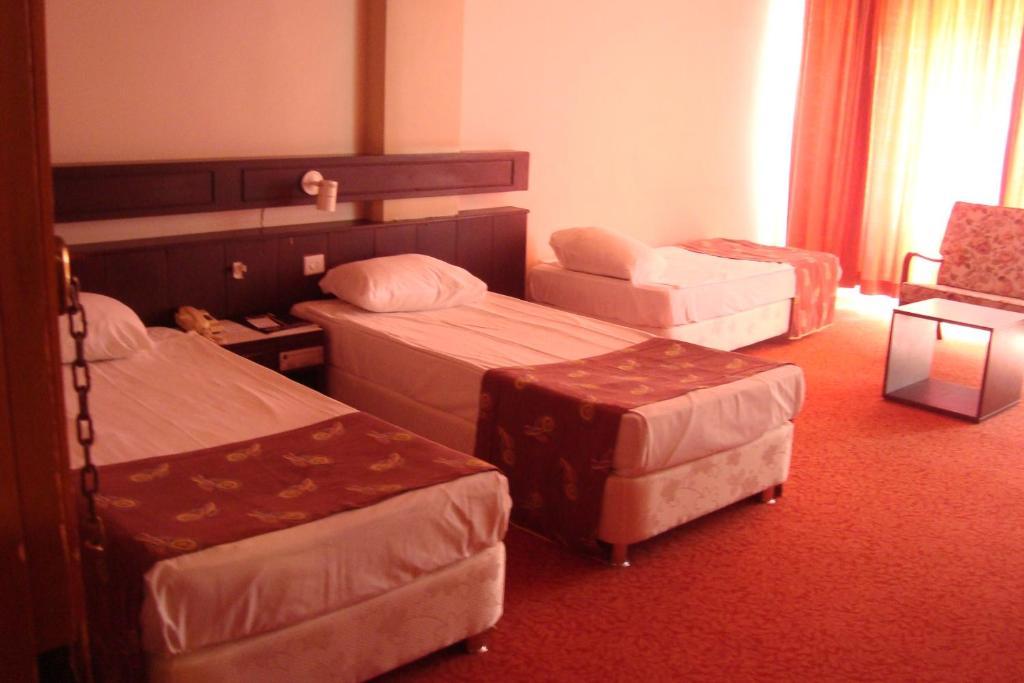 Hotel Eken Bandırma Стая снимка